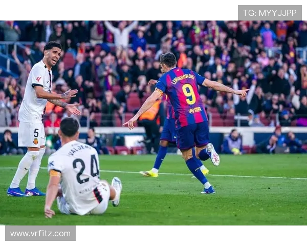 西甲联赛巴塞罗那阵容的变化与赛季表现